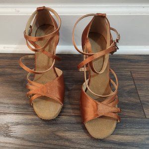 Very Fine Salsa/Latin dance shoes